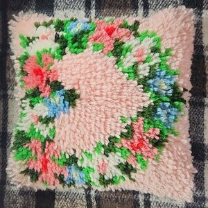 Heart Latchhook Pillow about 13in x 12in